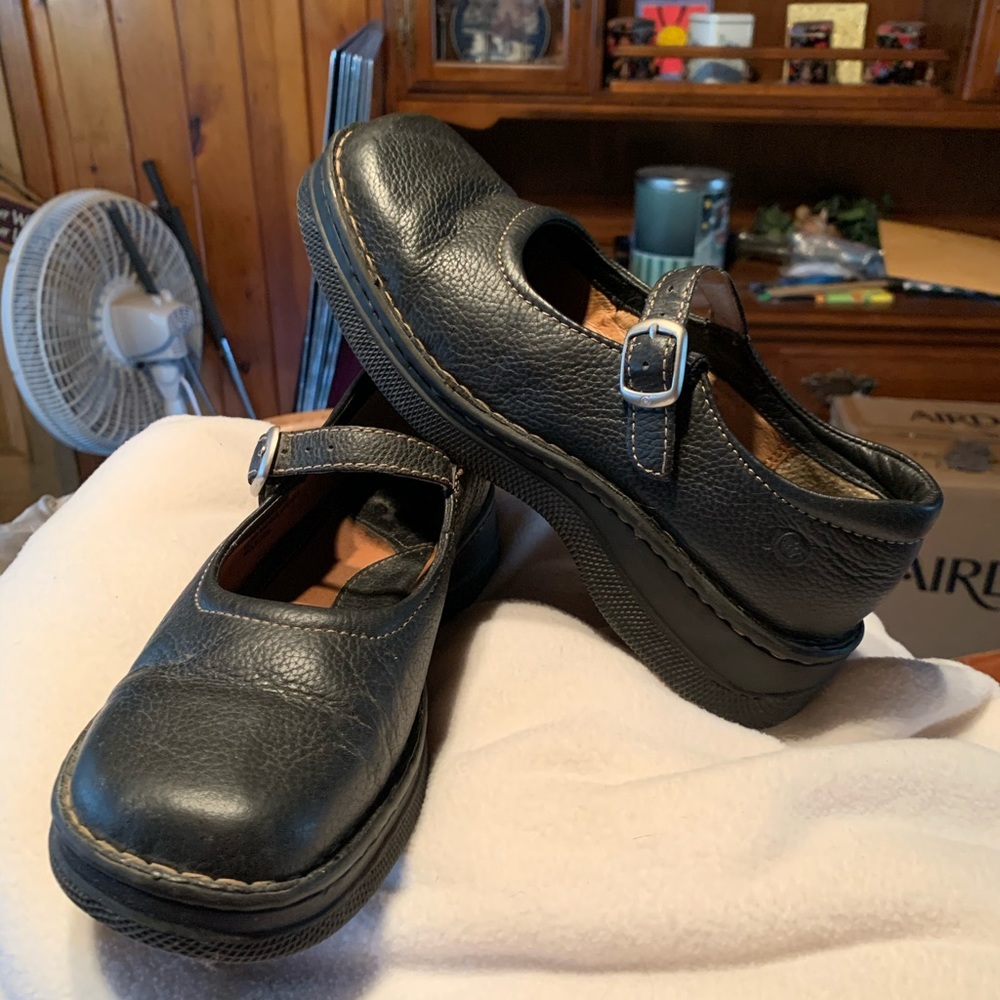 Born shoes